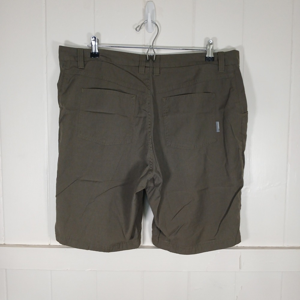 Icebreaker Olive Green Men’s Flat Front Shorts - Picture 2 of 10